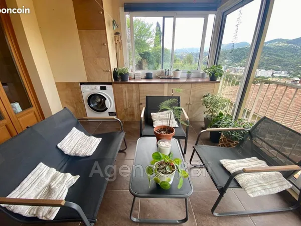 Appartement 4 pièces 84 m²
