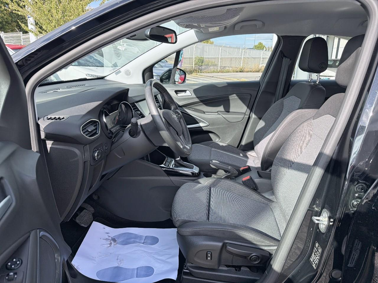 Opel Crossland 1.2 turbo 130 ch bva6 elegance business — photo 9