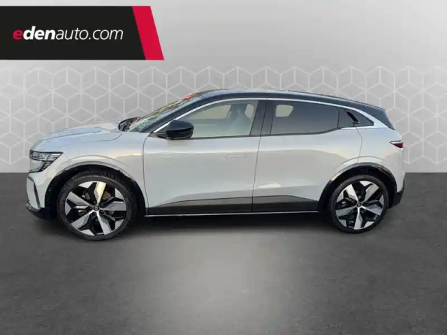 Renault Megane e-tech ev60 220 ch optimum charge — photo 2
