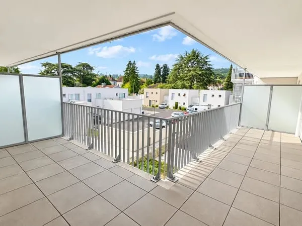 T4 82 m² résidence neuve parking/terrasse