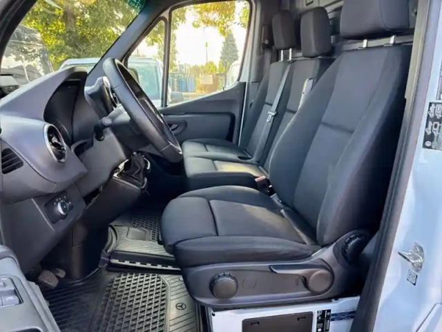 Mercedes Sprinter 315 cdi fourgon 43 l3h2 14m3 1 — photo 17
