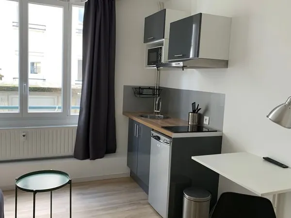 Appartement 1 pièce 14 m²