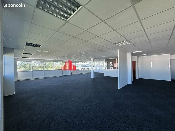 Bureaux 2723 m² LABEGE
