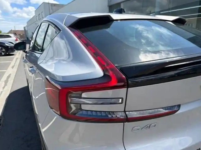 Volvo C40 recharge 231ch start — photo 8