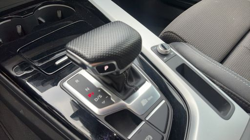 Audi A4 Avant 35 TDI 163 Mild Hybrid S-Tronic 7 - S Line – 2021 – 151865 km – Hybride diesel – Boîte Automatique — photo 18