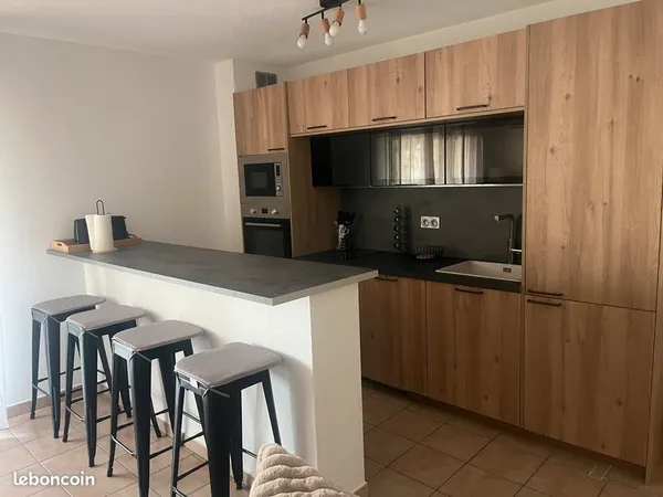 Chambre coloc' meublée, clim, parking - 5 min fac Perpignan