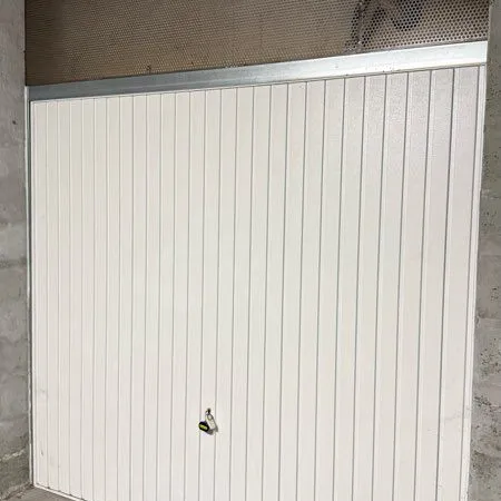 Garage avec électricité