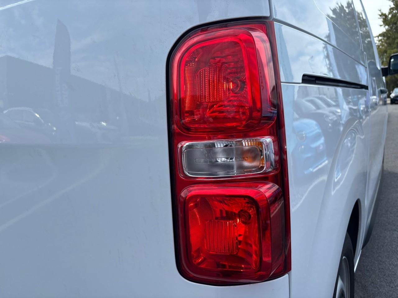 Citroën Jumpy m 1.5 bluehdi 120ch s&s — photo 26