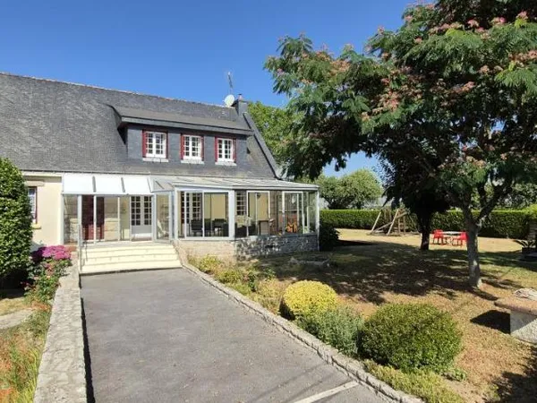 Maison 7 pièces 163 m²