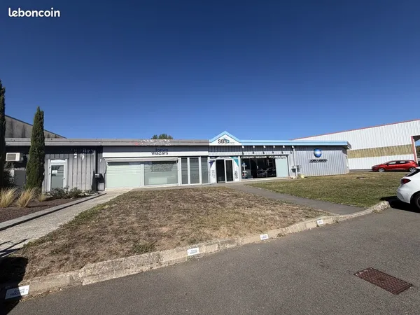 Local commercial 650 m² Sébazac-Concourès