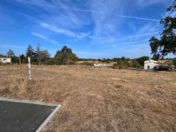Terrain 492 m²