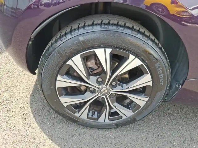 Renault Zoé zoe r110 - my22 — photo 14
