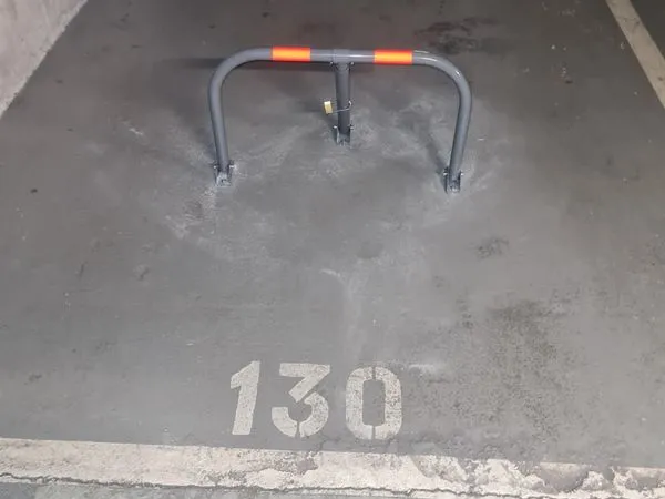 Location Parking 751019