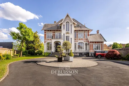 Propriété 10 pièces 386 m²