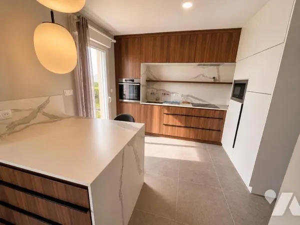 Maison 5 pièces 90 m²