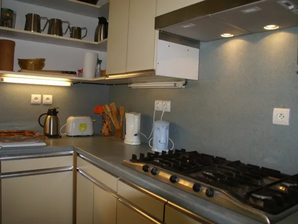 Maison 27 pièces 671 m²