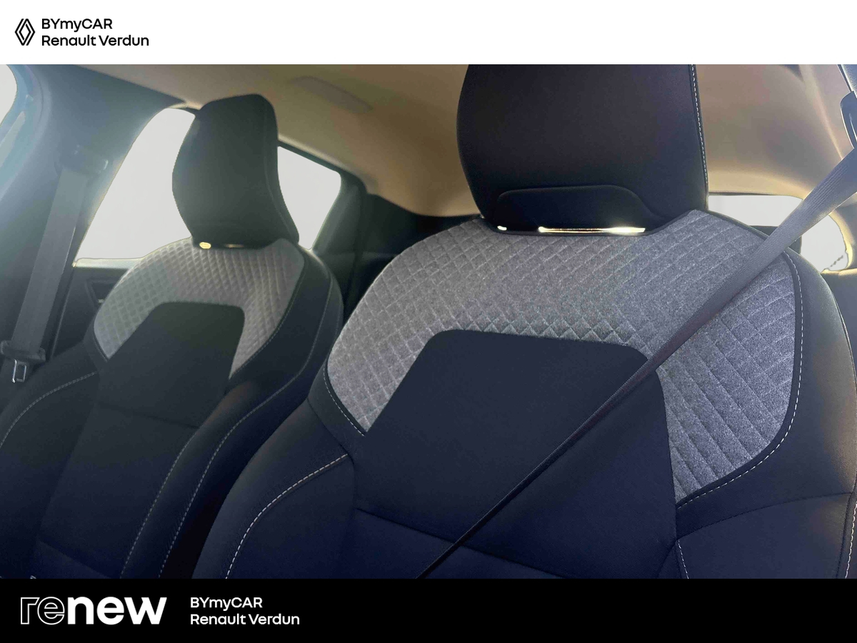 Renault Clio Blue dCi 100 ch GSR2 — photo 11