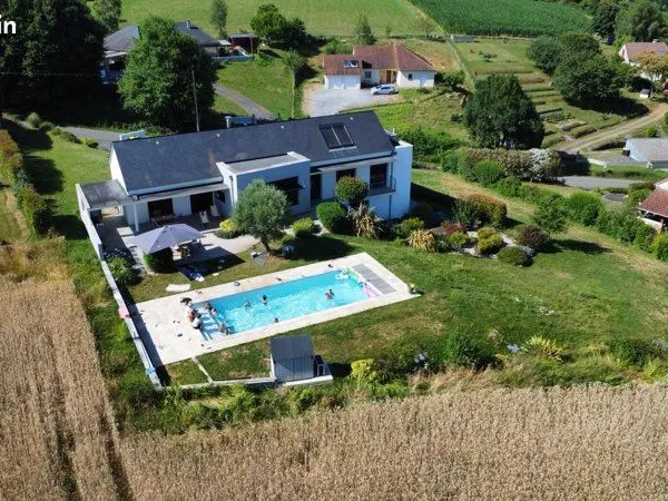 Maison 7 pièces 180 m2