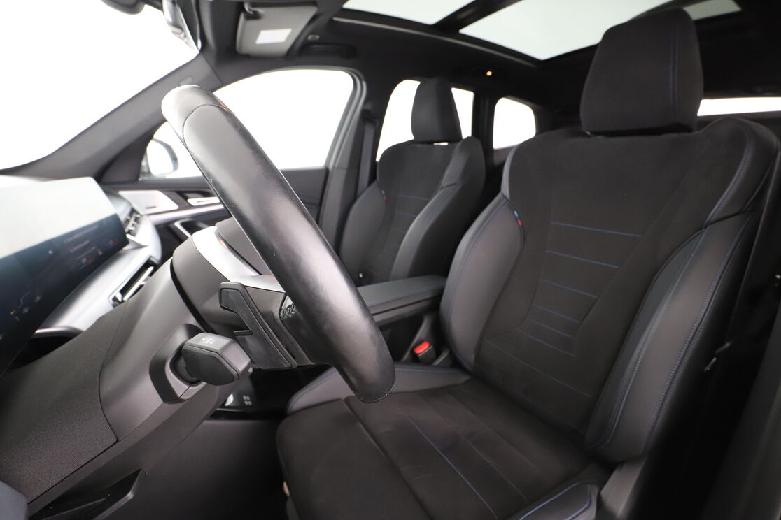 BMW iX1 xDrive30 M Sport BVA — photo 9
