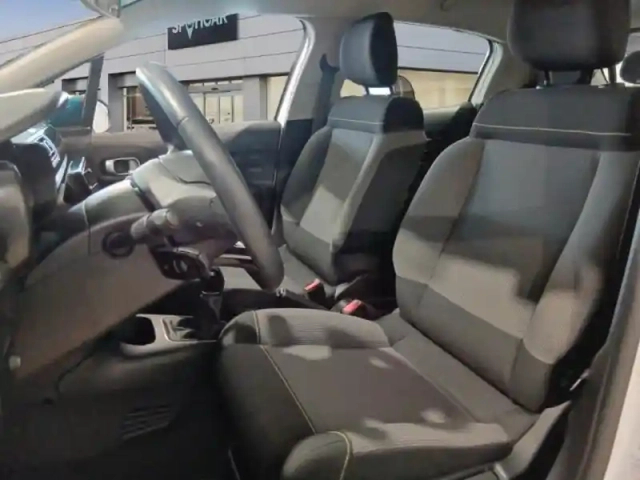 Citroën C3 1.2 puretech 83ch s&amp;s shine pack 123g — photo 8
