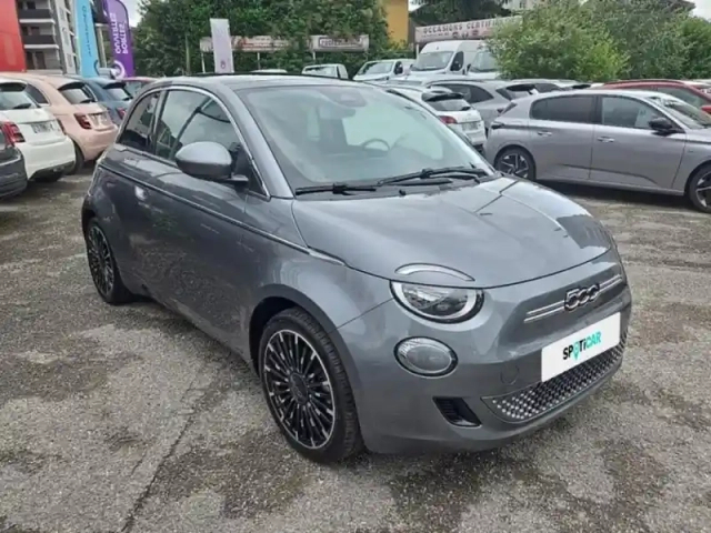 Fiat 500 e 118ch icône plus — photo 3