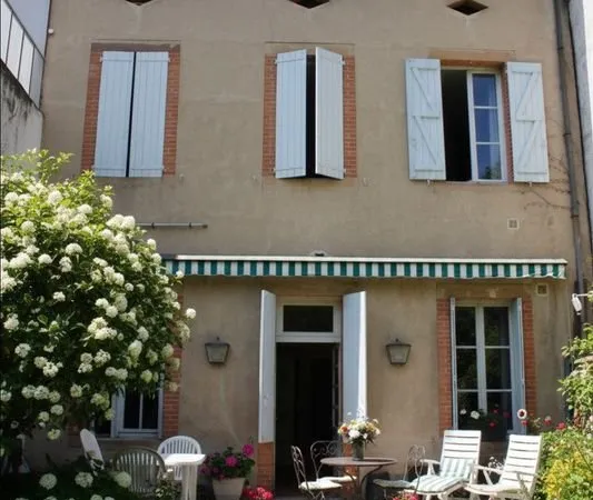 Maison 6 pièces 220 m²