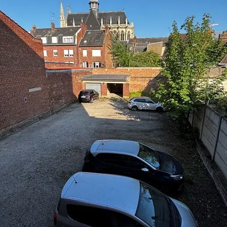 Amiens Centre-ville - Place de parking sécurisée à vendre, emplacement recherché
