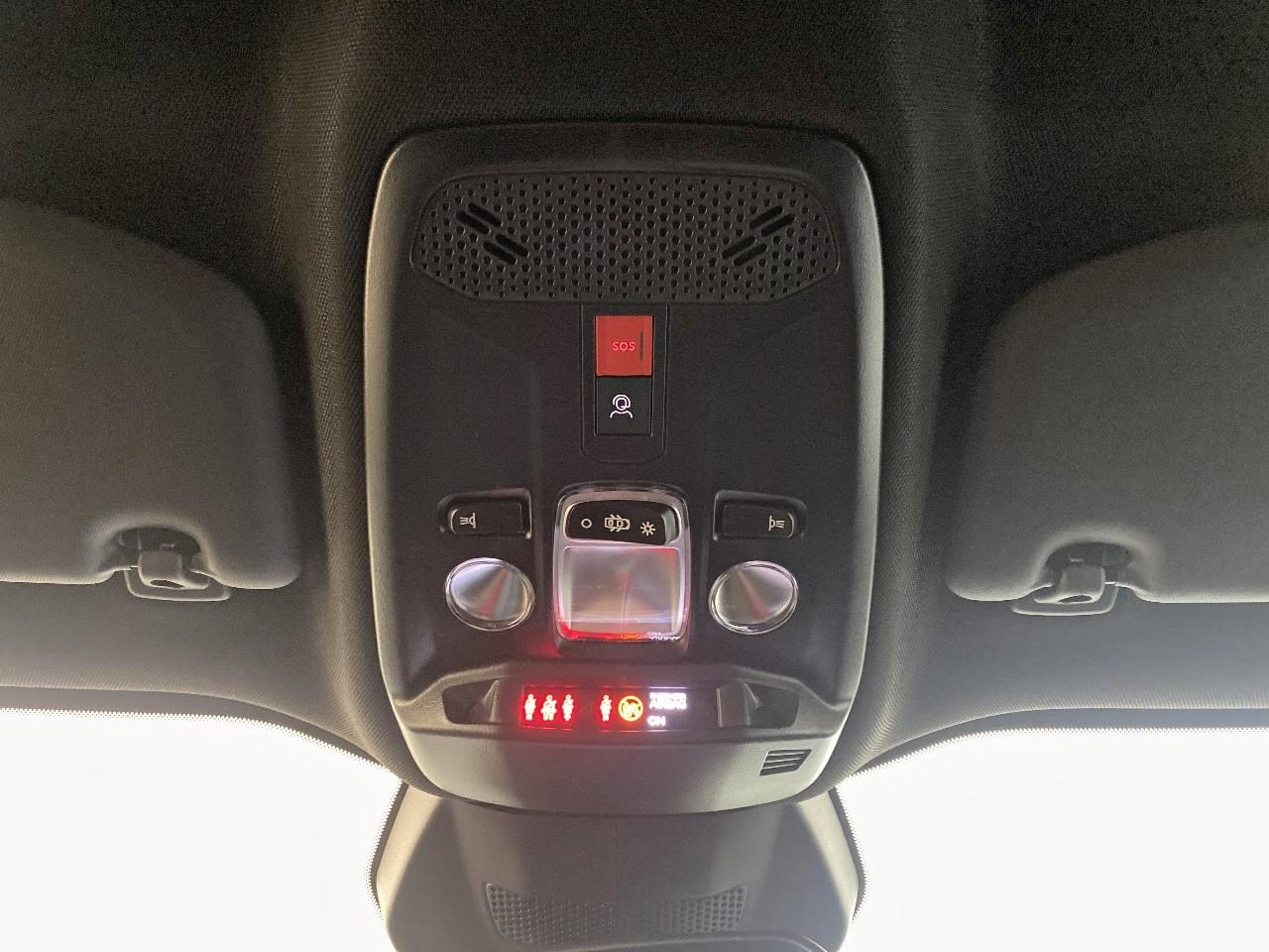 Peugeot 2008 hybrid 145 ch e-dcs6 allure — photo 19