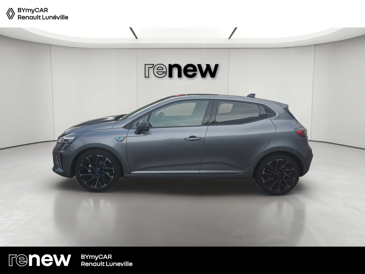 Renault Clio TCe 90 — photo 2