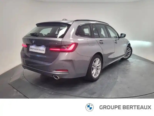 Bmw Serie 3 série 3 touring 320ea 204ch business design — photo 2