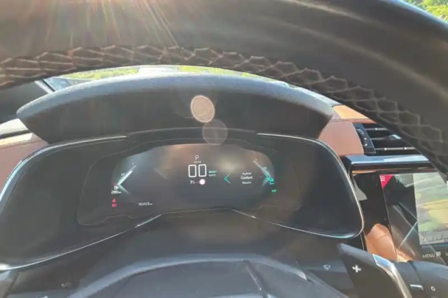 Ds Ds 7 ds7 crossback hybride e-tense 225 eat8 — photo 20