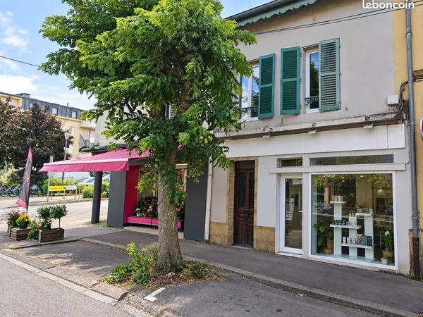 À louer - Local commercial de 26 m² avec vitrine - Montigny-lès-Metz