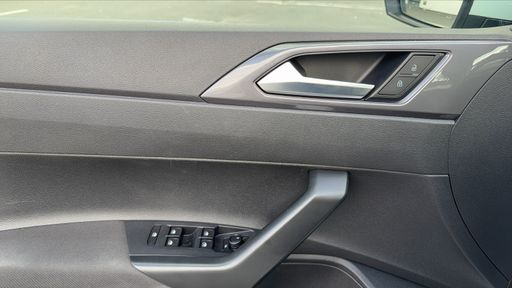 Volkswagen Polo 1.0 MPI 65 - Connect – 2019 – 112186 km – Essence – Boîte Manuelle — photo 4