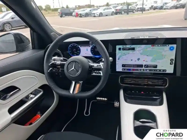 Mercedes Glb 200 — photo 2