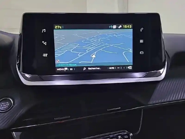 Peugeot 208 electrique 50 kwh 136ch — photo 19