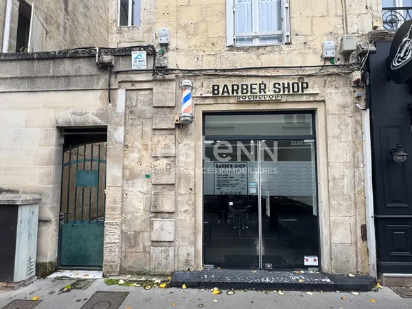 Exclusivité à 20 metres de la Place Colbert : Local commerciale 26m²