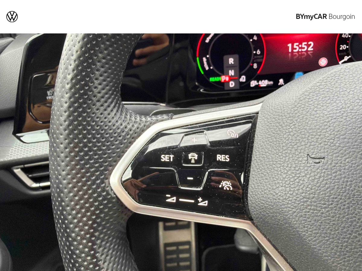 Volkswagen Golf 1.4 Hybrid Rechargeable OPF 245 DSG6 — photo 18