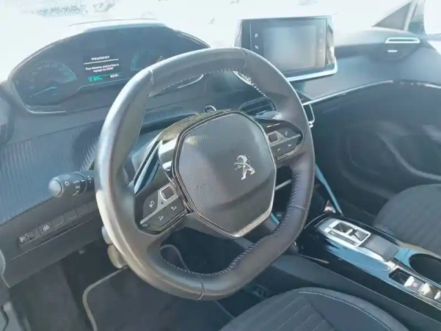 Peugeot 208 electrique 50 kwh 136ch — photo 9