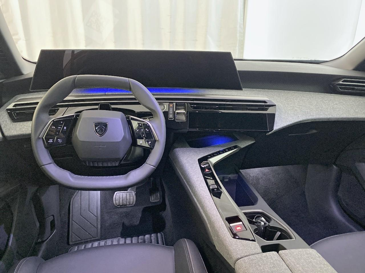 Peugeot 5008 hybrid 145 ch e-dcs6 allure — photo 8