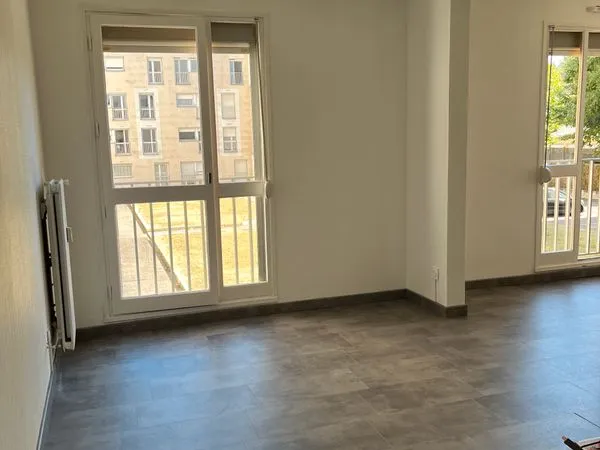 Studio 35 m2 quartier artem