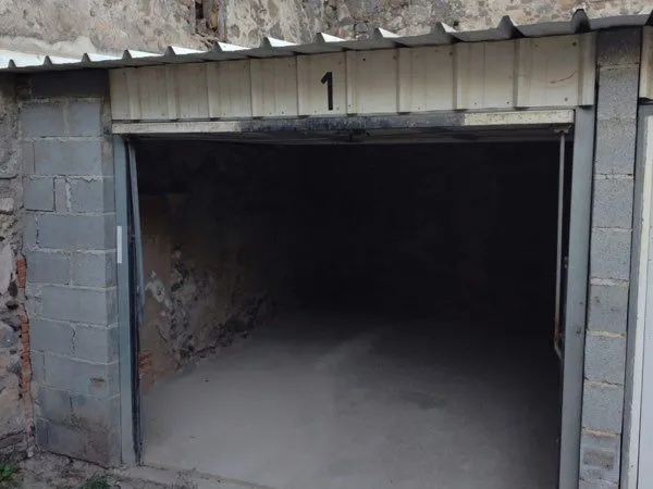 Garage à louer