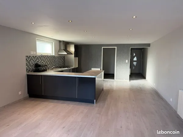 3P 93 m2 bel appartement - 2 chambres - Centre ville