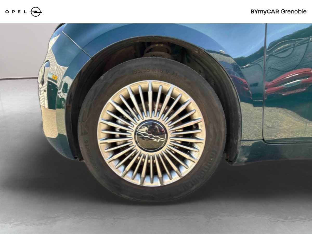 Fiat 500C e 118 ch — photo 14