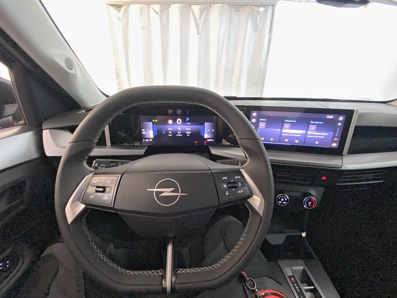 Opel Frontera 1.2 turbo hybrid 145 ch e-dct6 edition — photo 12
