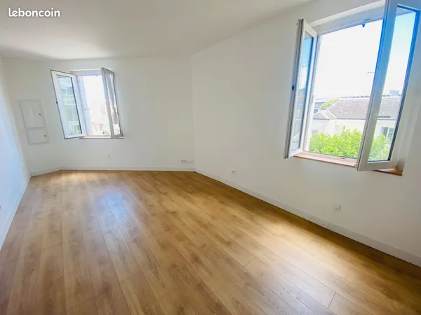 Appartement T2 rénové TOURS CENTRE