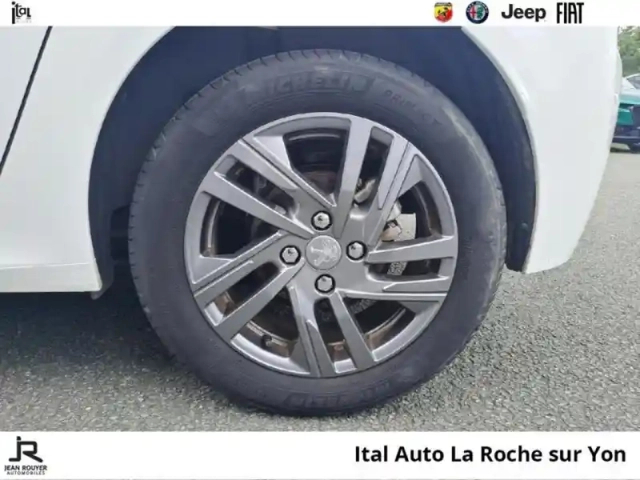Peugeot 208 1.5 bluehdi 100ch s&amp;s active pack — photo 10