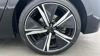 Peugeot 308 PHEV 180ch GT e-EAT8 — photo 11