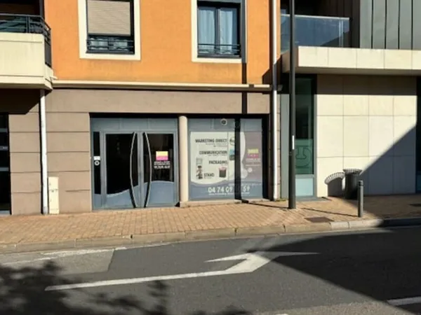 Local commercial 71 m²