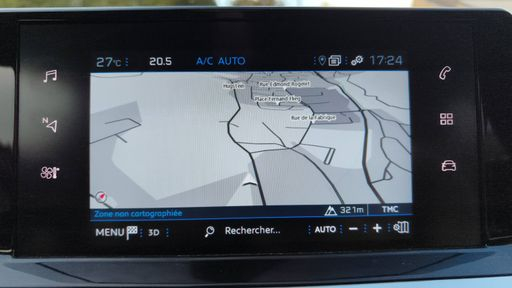 Peugeot 208 1.2 PureTech 100 - Allure – 2022 – 22593 km – Essence – Boîte Manuelle — photo 27