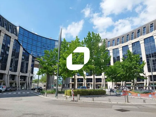 Bureaux 1865 m²